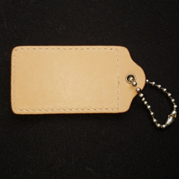 💫 Coach Tag 💫. - Picture 2 of 3